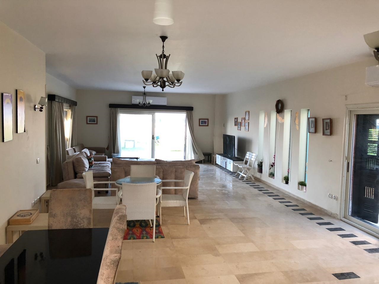 Villa For rent First Row At Lavista Cascada North Coast فيلا أول صف بحر للإيجار بلافيستا كاسكادا الساحل الشمالي .