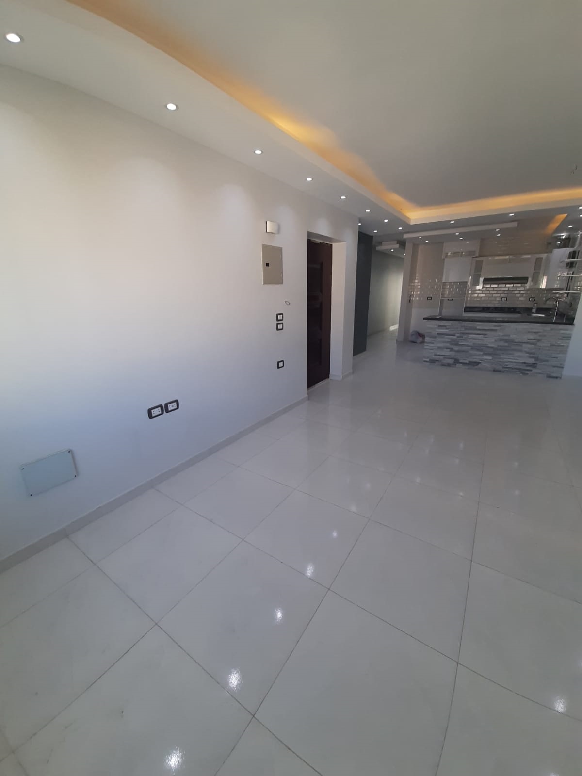 Apartment For Sale Or Rent At Mountain View Hyde Park New Cairo شقة للبيع أو للإيجار في ماونتن فيو هايد بارك القاهرة الجديدة.jpg