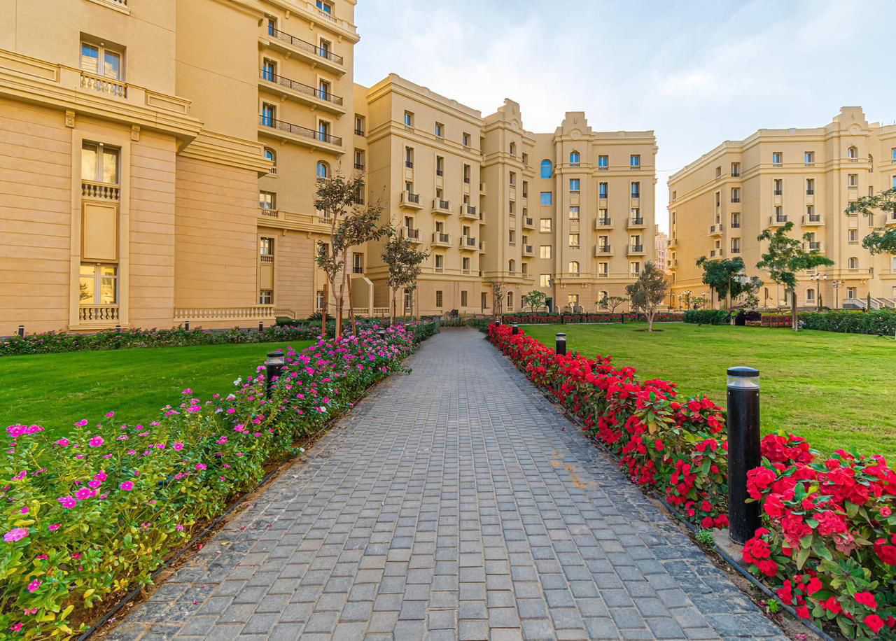 6710f4d753524_658997f2680c3_4-Apartment-for-sale-in-Garden-City-New-Capital-city-edge-شقق-للبيع-كمبوند-جاردن-سيتي-العاصمة-الإدارية-سيتي-ايدج-للتطوير.jpg